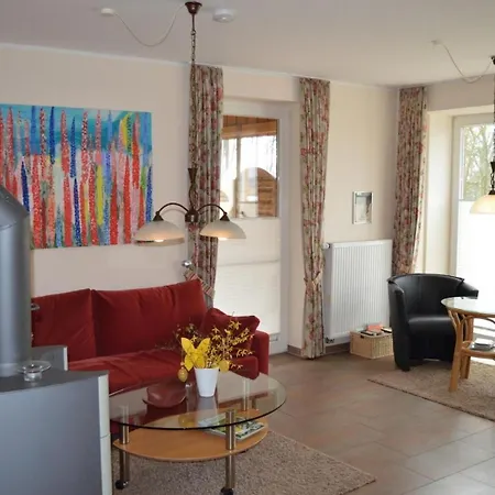 Beim Rosengarten * Holthaus